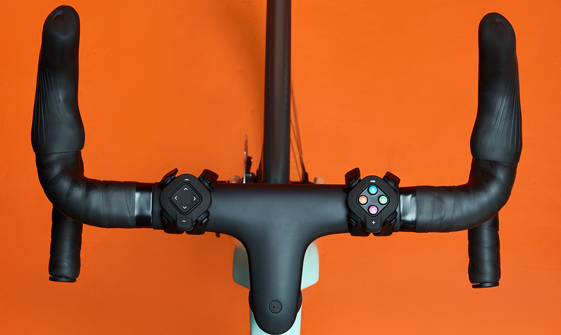 Rivo with Zwift Cog and Click: Interaktive Heimtrainer - Elite