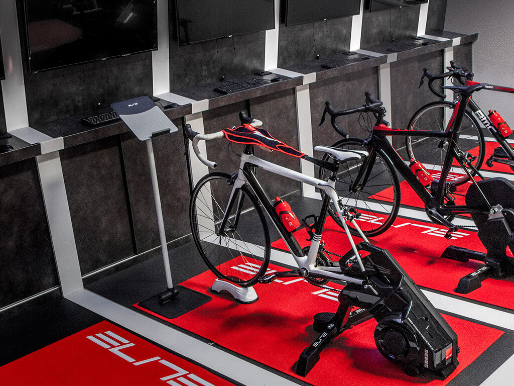 Tapis home trainer hotsell velo