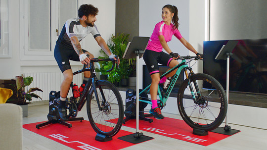Indoor-Rollentrainer für Fahrräder – Elite